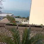 Apartment Nika *