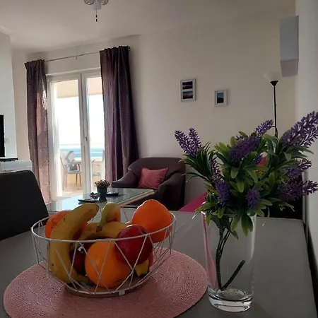 Nika * Ντουμπρόβνικ